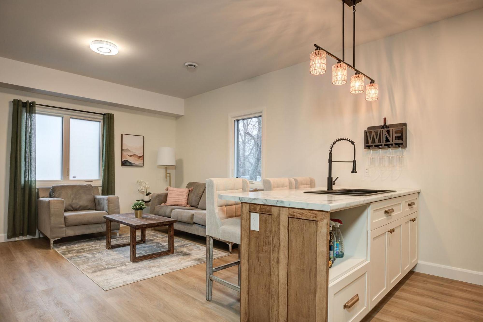 Chic Suite By Westlynn Little Current Zewnętrze zdjęcie